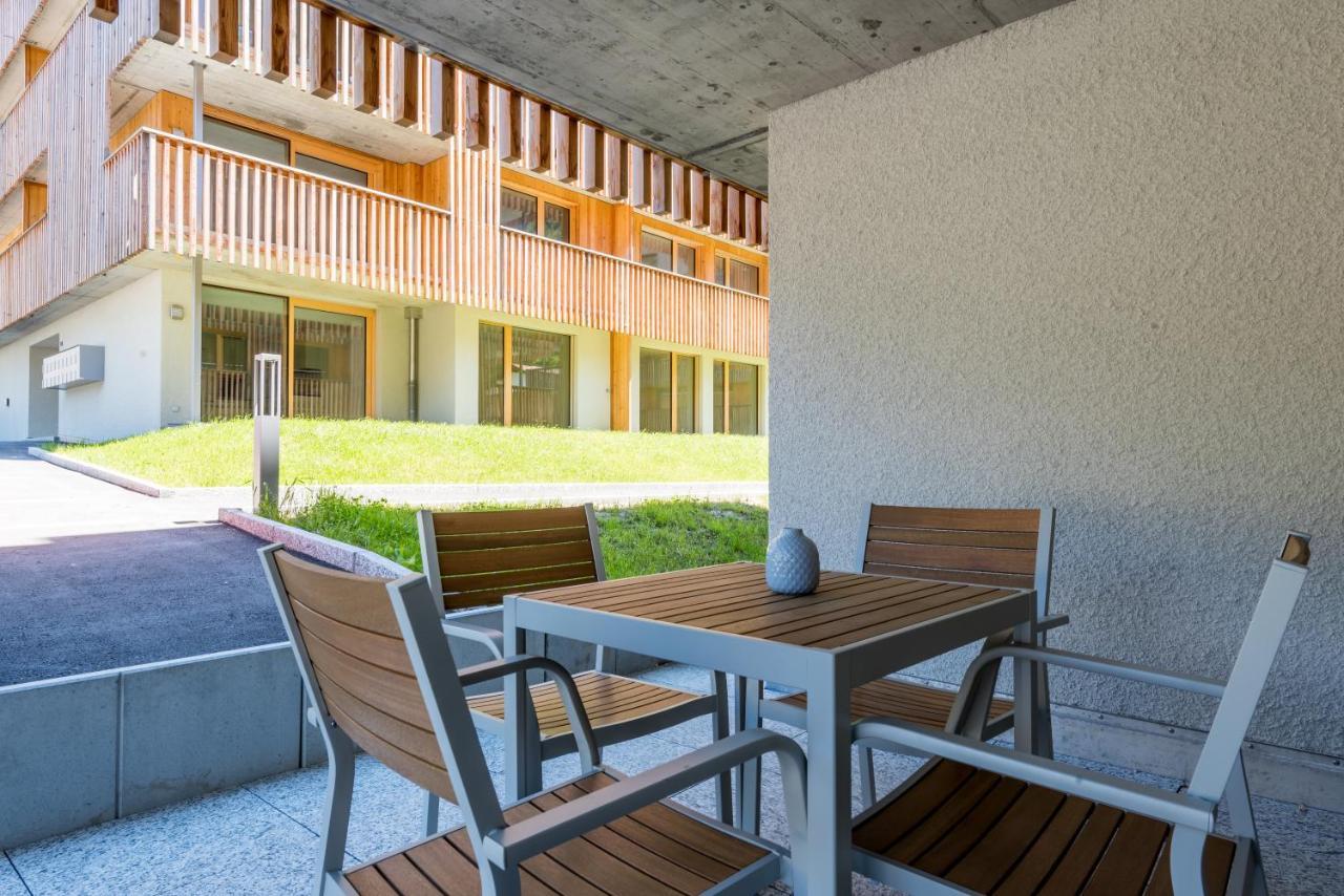 Montela Apartments - Haus D Saas-Grund Exterior foto